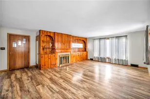 135 Wooster St NW, Navarre, OH 44662 - Photo 9