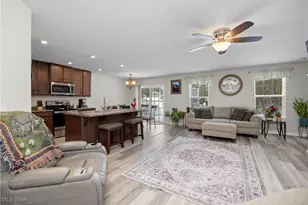 7537 Greenlawn Dr, North Ridgeville, OH 44039 - Photo 13