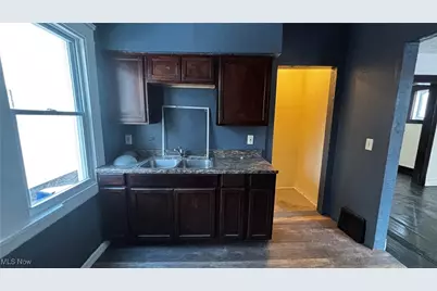 12417 Maple Avenue, Loveland, OH 44108 - Photo 7