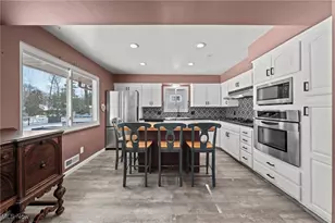 6473 Tanglewood Ln, Green Hills, OH 44131 - Photo 13