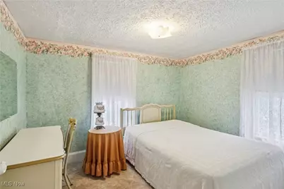 79 20th Street SW, Barberton, OH 44203 - Photo 23