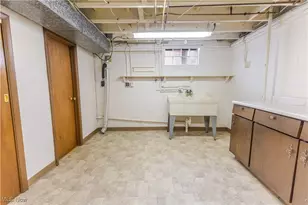 120 Capitol Dr, Weirton, WV 26062 - Photo 23