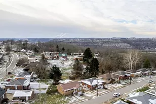 120 Capitol Dr, Weirton, WV 26062 - Photo 35