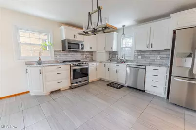 120 Capitol Drive, Weirton, WV 26062 - Photo 9