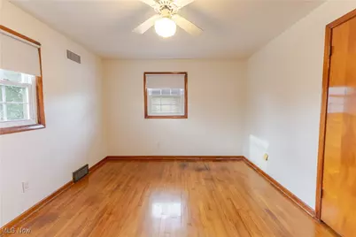 120 Capitol Drive, Weirton, WV 26062 - Photo 17