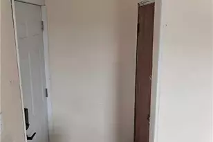 809 Delia Ave, Martins Ferry, OH 43935 - Photo 9