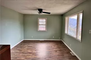 809 Delia Ave, Martins Ferry, OH 43935 - Photo 19