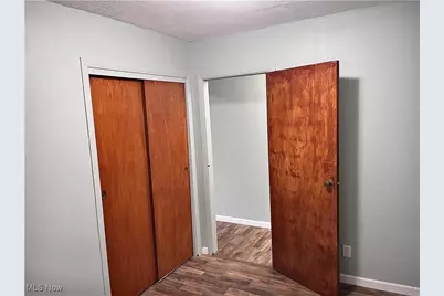 809 Delia Avenue, Martins Ferry, OH 43935 - Photo 11