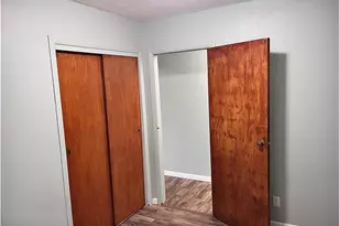 809 Delia Ave, Martins Ferry, OH 43935 - Photo 11