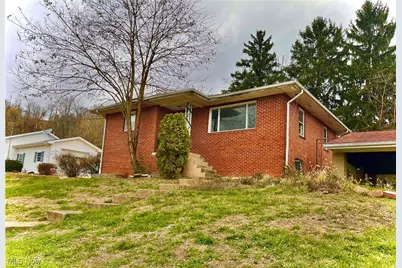 809 Delia Avenue, Martins Ferry, OH 43935 - Photo 1