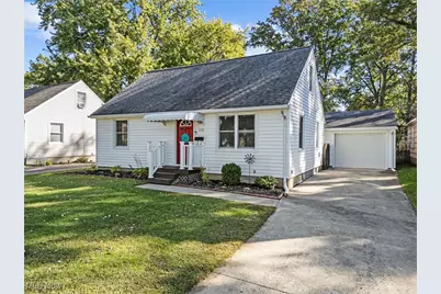 172 Anna Avenue NW, Canton, OH 44708 - Photo 3