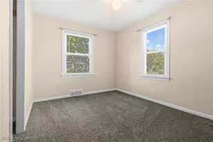 172 Anna Ave NW, Canton, OH 44708 - Photo 17