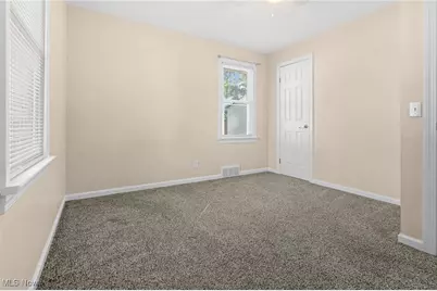 172 Anna Avenue NW, Canton, OH 44708 - Photo 15