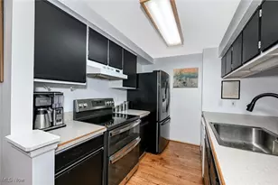 3874 Lake Run Blvd, Stow, OH 44224 - Photo 7