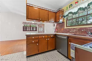1701 42nd St NW, Canton, OH 44709 - Photo 15