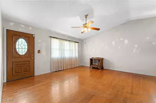 1701 42nd St NW, Canton, OH 44709 - Photo 9