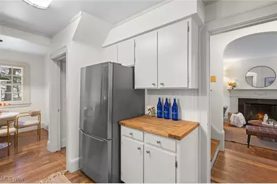 2123 17th Street, Cuyahoga Falls, OH 44223 - Photo 11