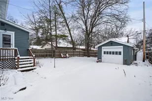 2123 17th St, Cuyahoga Falls, OH 44223 - Photo 33