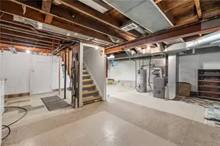 2123 17th St, Cuyahoga Falls, OH 44223 - Photo 25