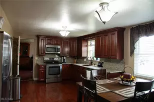 8304 Sharon Ave NW, North Canton, OH 44720 - Photo 3