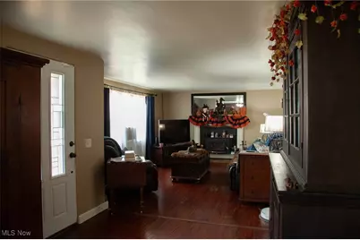 8304 Sharon Avenue NW, North Canton, OH 44720 - Photo 7