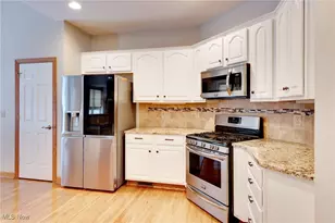 751 Archwood Rd, Wadsworth, OH 44281 - Photo 9