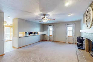 8305 Pebble Creek Ct, Chagrin Falls, OH 44023 - Photo 29