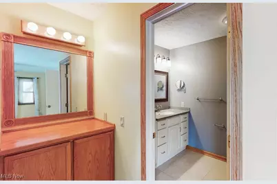 8305 Pebble Creek Court, Chagrin Falls, OH 44023 - Photo 33