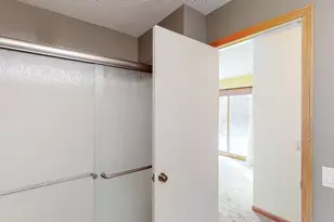 8305 Pebble Creek Ct, Chagrin Falls, OH 44023 - Photo 35