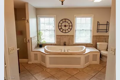 950 Country Manor Lane, North Lima, OH 44452 - Photo 25