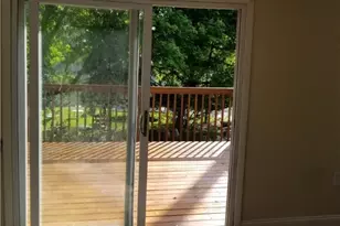 383 Aqueduct St, Akron, OH 44303 - Photo 9