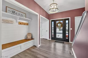 1705 Cornerstone St SW, Hartville, OH 44632 - Photo 9