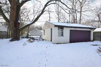 782 Frederick Boulevard, Akron, OH 44320 - Photo 21