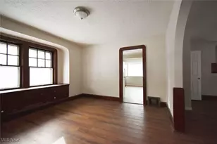 782 Frederick Blvd, Akron, OH 44320 - Photo 7