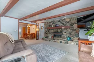 2025 S Plaza Dr, Akron, OH 44319 - Photo 11