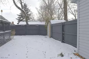 1708 Highview Ave, Akron, OH 44301 - Photo 25
