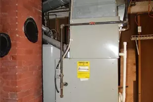 1708 Highview Ave, Akron, OH 44301 - Photo 21