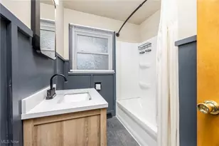 119 W 4 1/2 St, Williamstown, WV 26187 - Photo 19