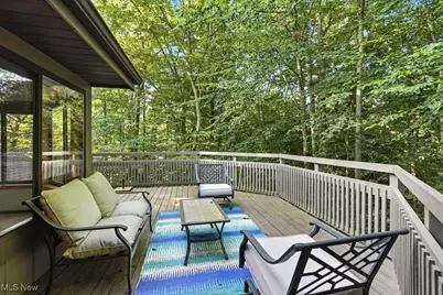 2180 Stone Creek Trail, Cuyahoga Falls, OH 44223 - Photo 25