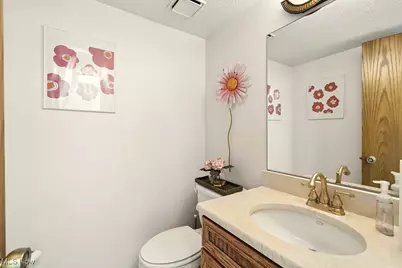 2180 Stone Creek Trail, Cuyahoga Falls, OH 44223 - Photo 33