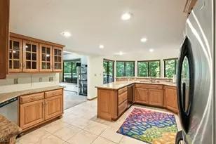 2180 Stone Creek Trail, Cuyahoga Falls, OH 44223 - Photo 29