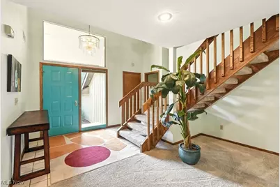 2180 Stone Creek Trail, Cuyahoga Falls, OH 44223 - Photo 9