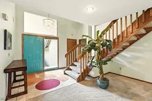 2180 Stone Creek Trail, Cuyahoga Falls, OH 44223 - Photo 9