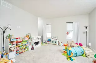 7840 McCreary Rd, Green Hills, OH 44131 - Photo 7