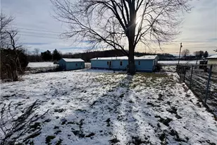 9859 Mapleton St SE, East Canton, OH 44730 - Photo 3