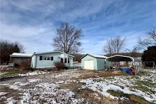 9859 Mapleton St SE, East Canton, OH 44730 - Photo 7