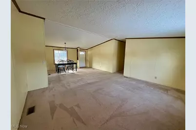 9859 Mapleton Street SE, East Canton, OH 44730 - Photo 17