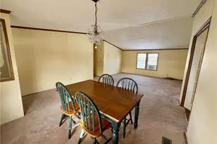 9859 Mapleton St SE, East Canton, OH 44730 - Photo 15