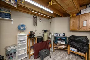 677 Sally Cir, Wadsworth, OH 44281 - Photo 27