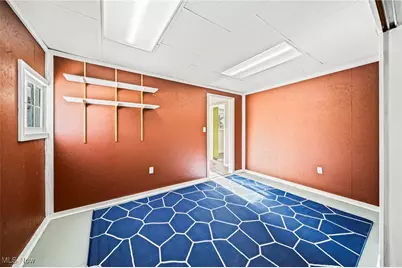 3044 Columbus Avenue, Ashtabula, OH 44004 - Photo 33